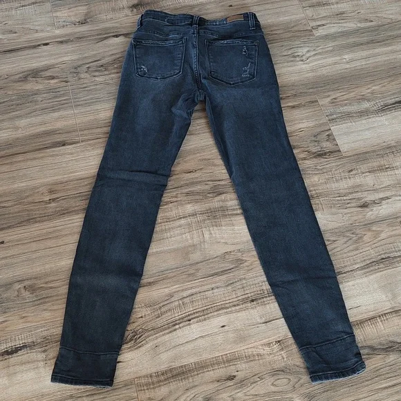 EUC Plaid Patch Skinny Jeans - Picture 5 of 7